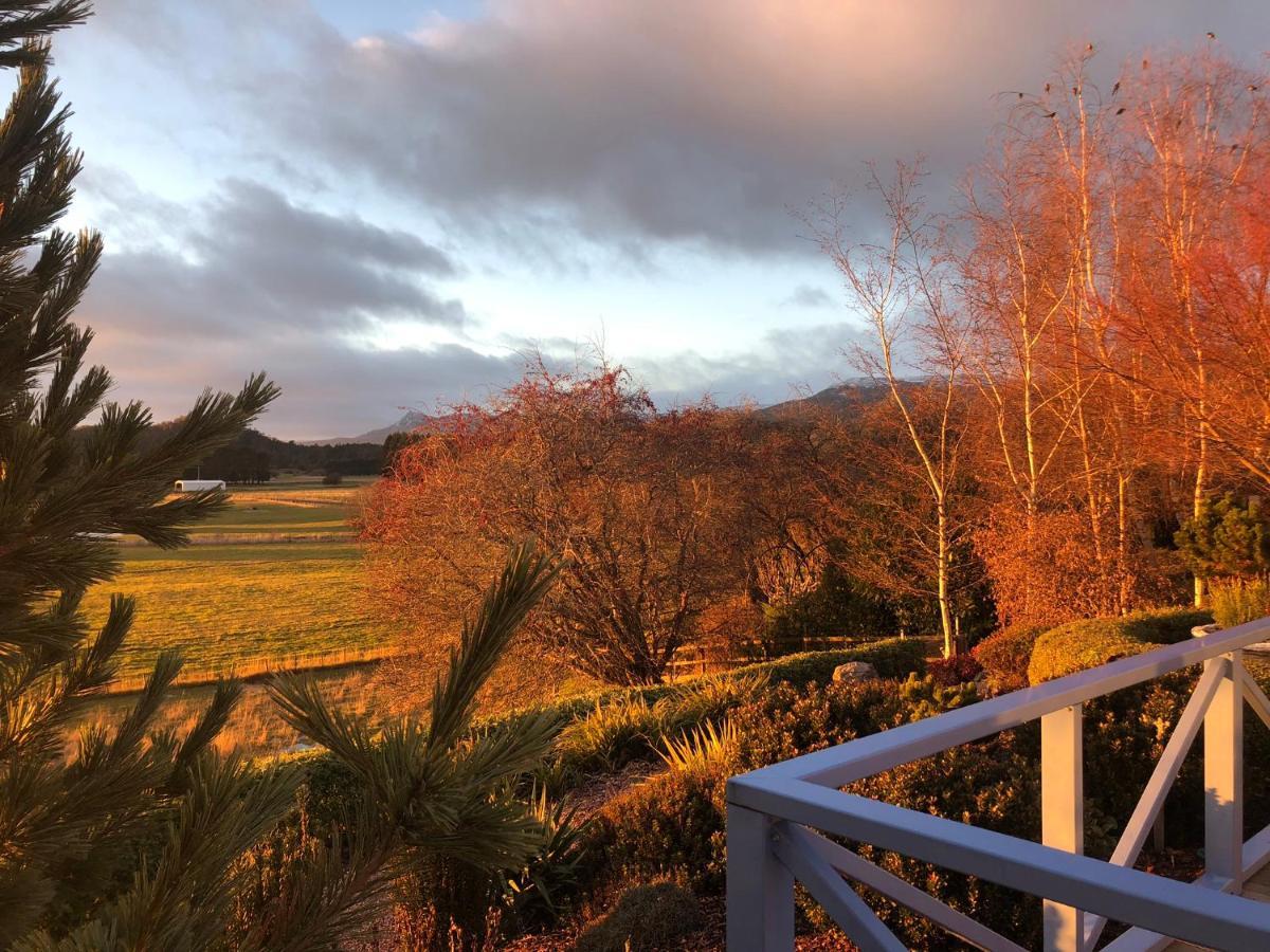 Отель Mole Creek Hideaway Экстерьер фото