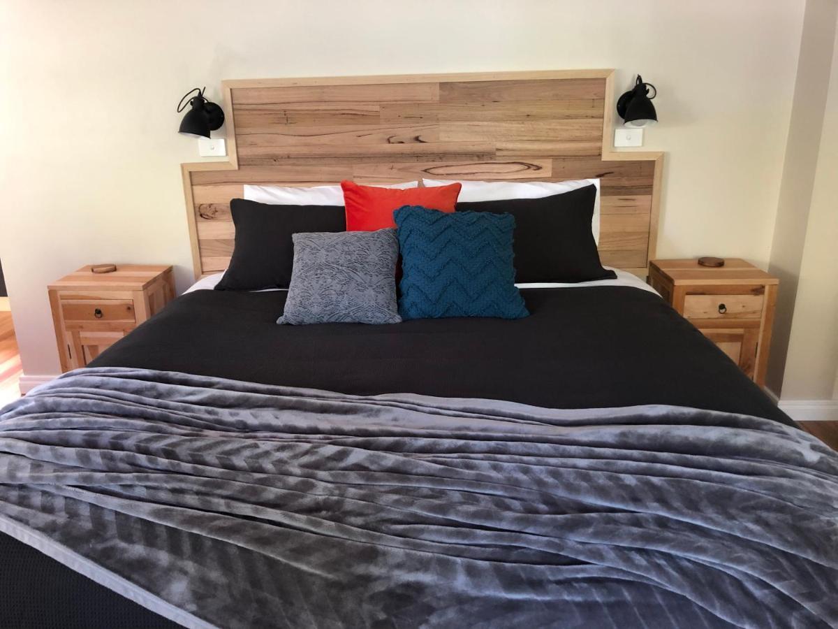 Отель Mole Creek Hideaway Экстерьер фото
